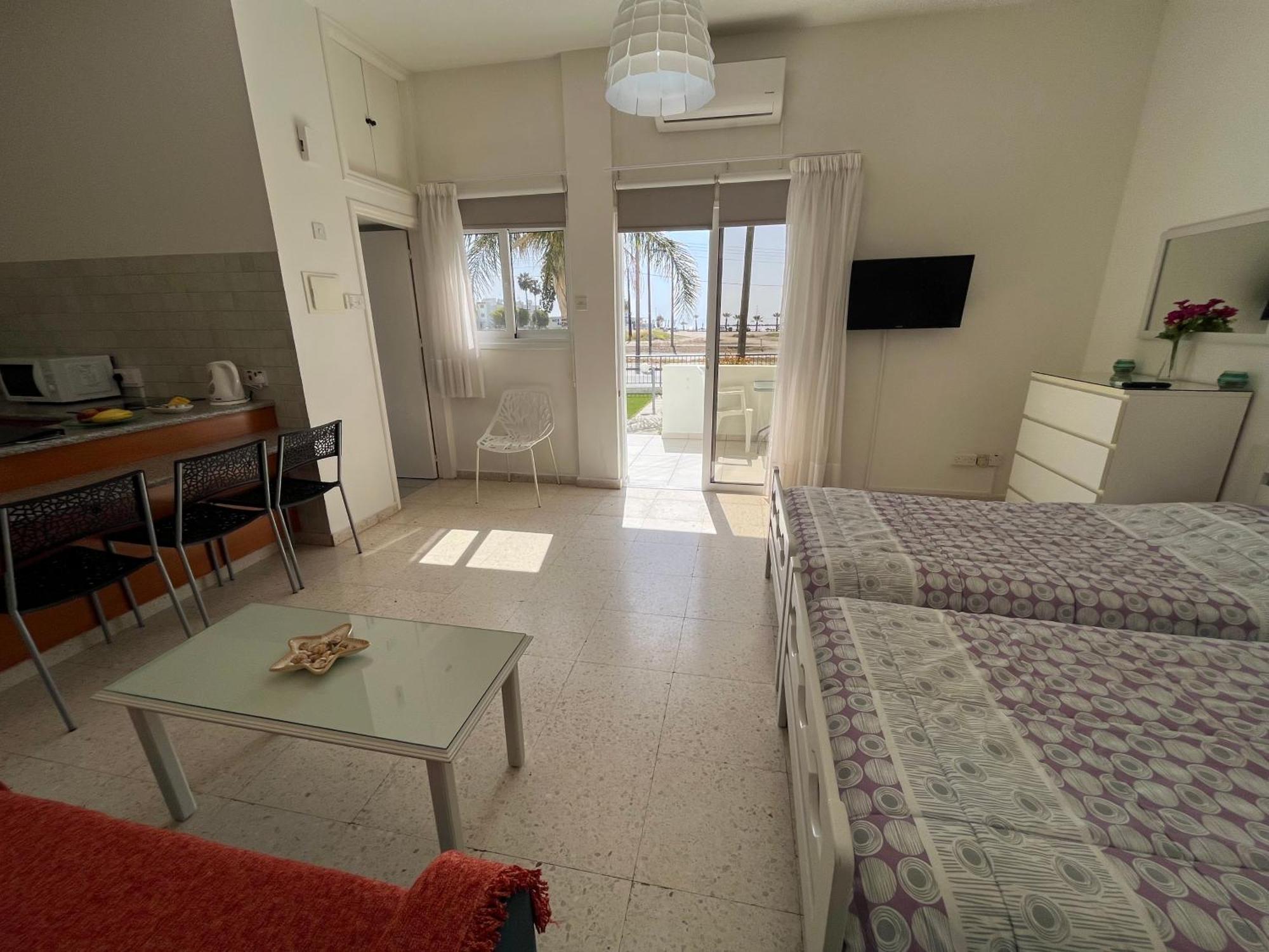 Appartement Themis Larnaca