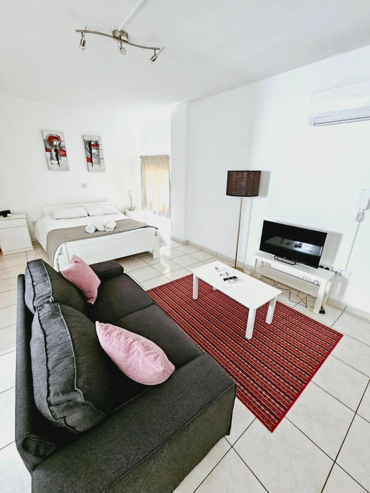 Stephanie Apartment Larnaca