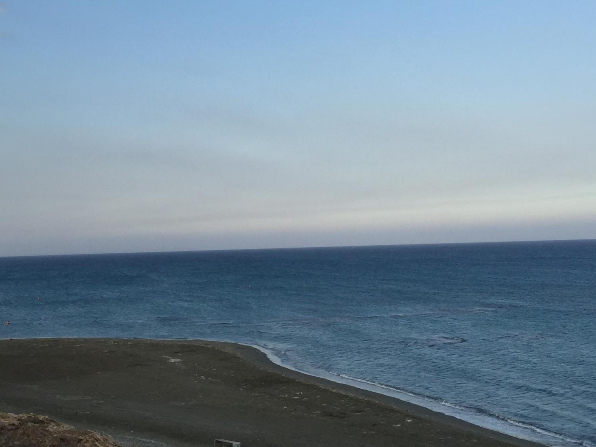 The Mediterranean Sea At Your Doorstep!! Casa de férias