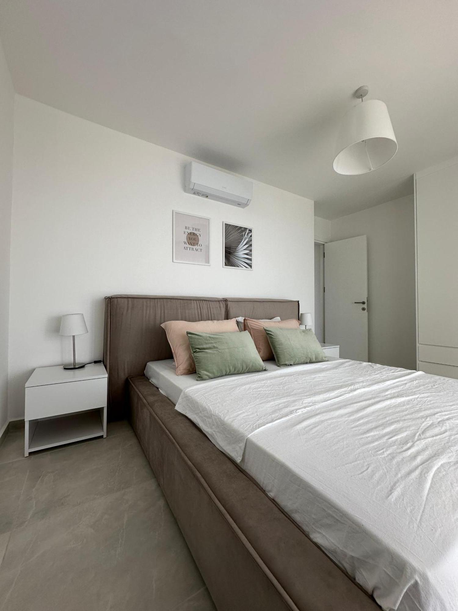 Penthouse I Sjokanten Pa Dejablue * Girne