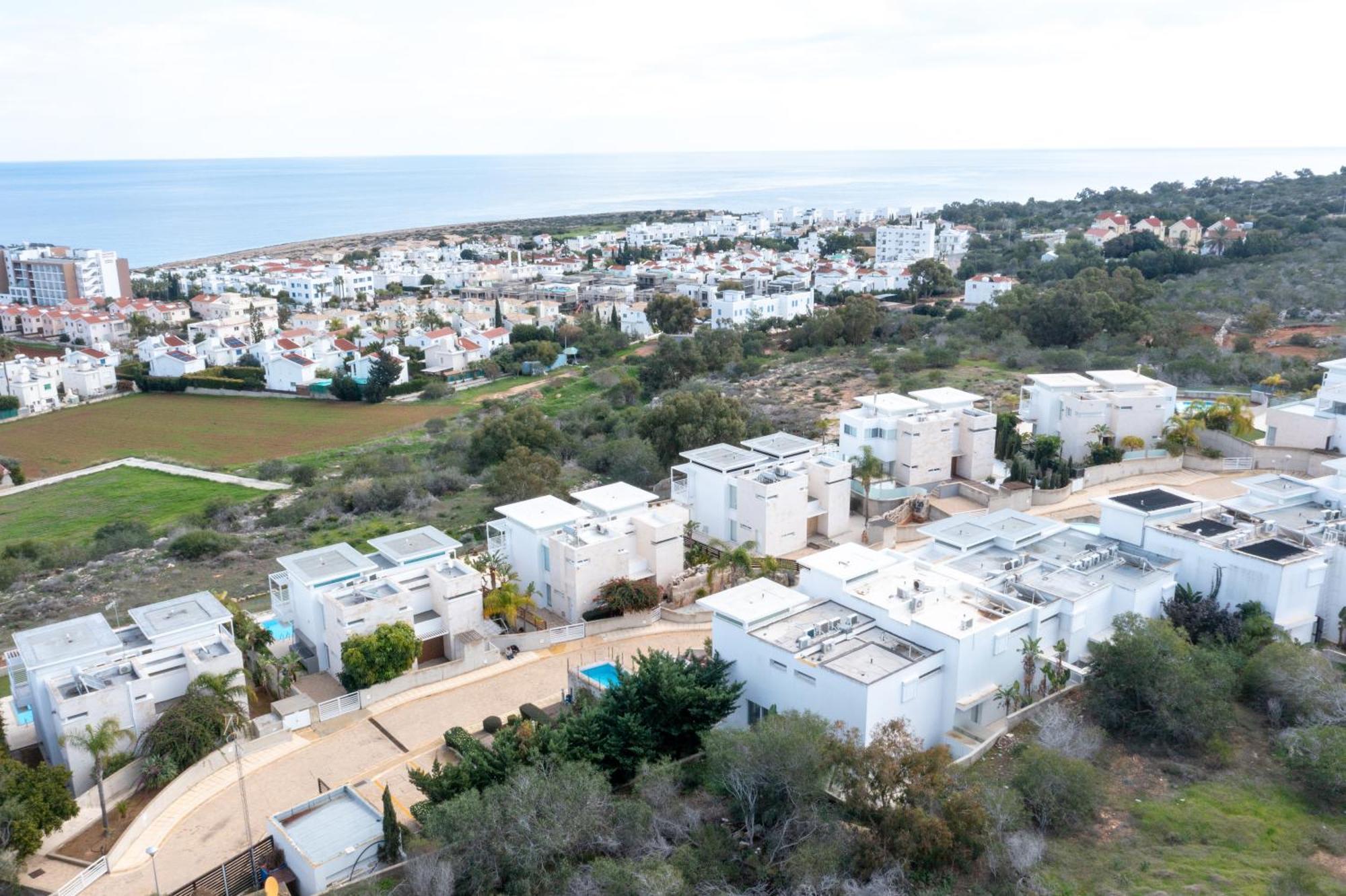 Wealthystays Niceday Hill Villa Protaras