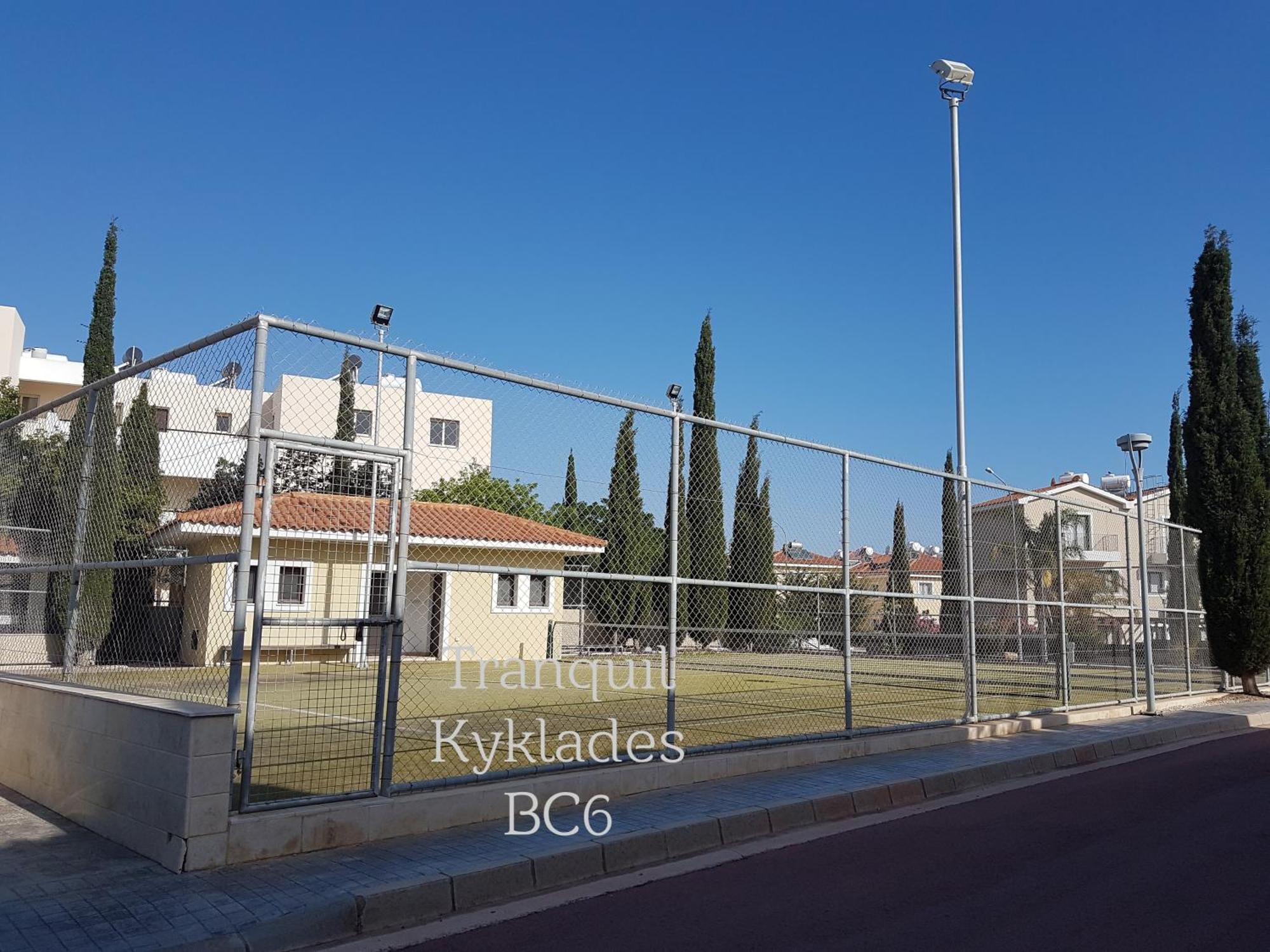 Tranquil Kyklades Bc6, Walk To