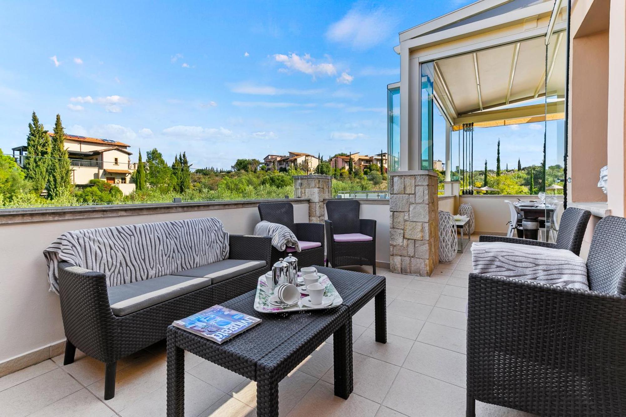 Villa 3 Bedroom Eleyjo With Stunning Private Pool, Aphrodite Hills Kouklia