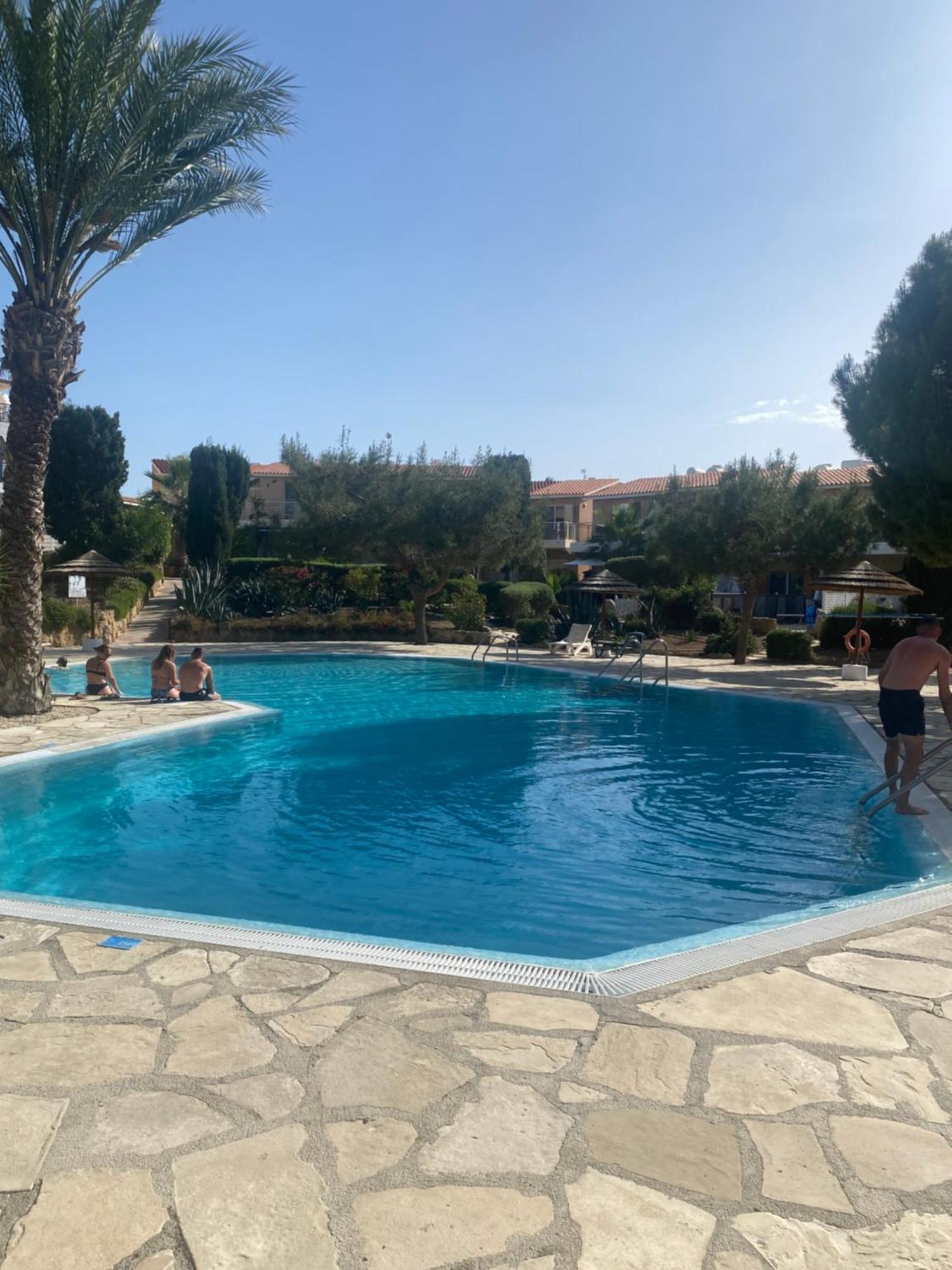 Newly Renovated- Regina Gardens 1, Venus 500 M, Sea&sunsets View, License Ooo7141 Apartment Paphos