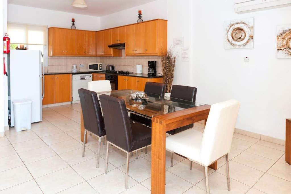 Cypriana Villa