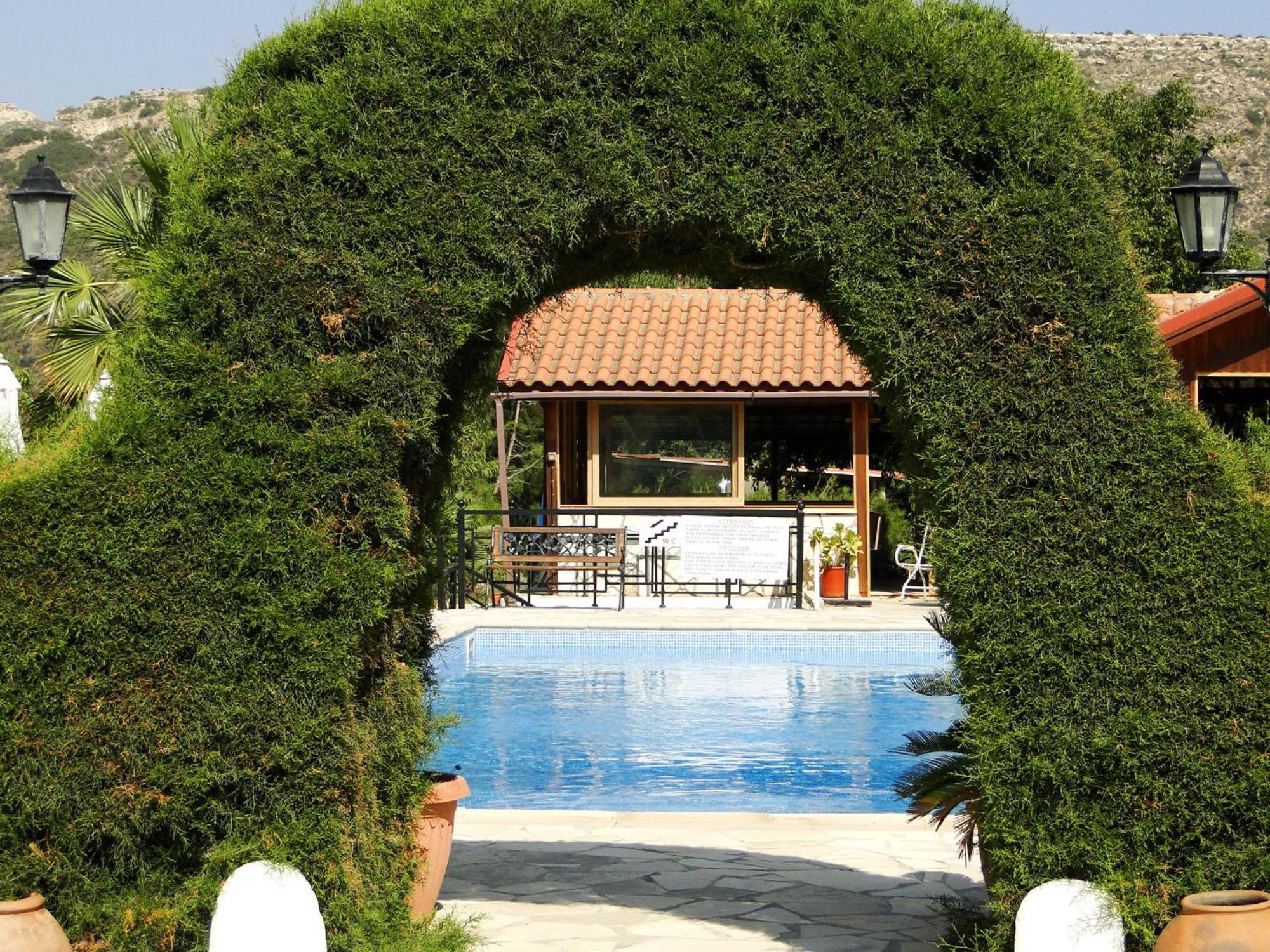 Ampelokipi Holiday Aparthotel 2*