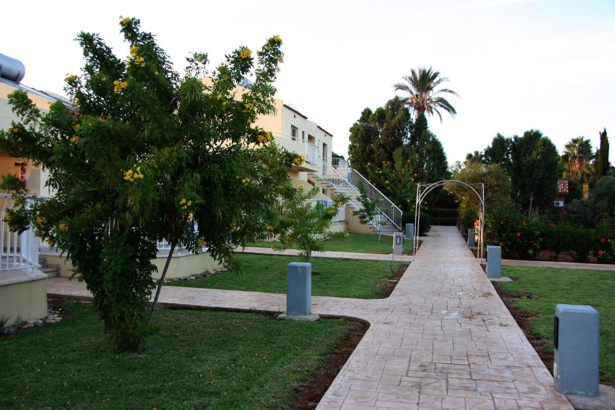 Aparthotel Makronisos Village Ayia Napa