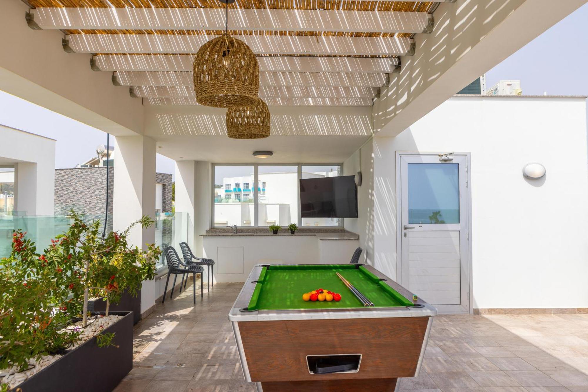 Villa Fig Tree Bay Residences 5