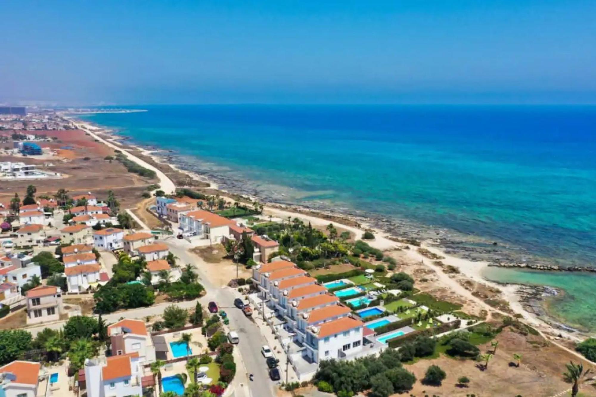 Villa Ivory - Seafront Ayia Napa