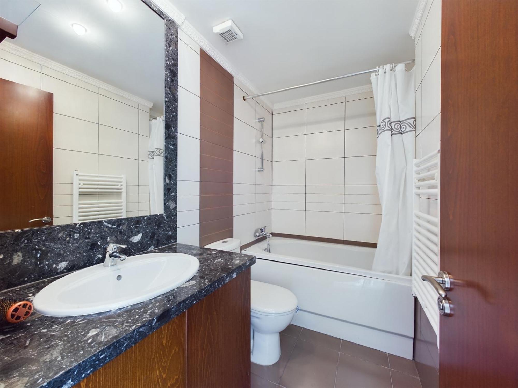Villa Fabulous Front House With Pool Larnaca