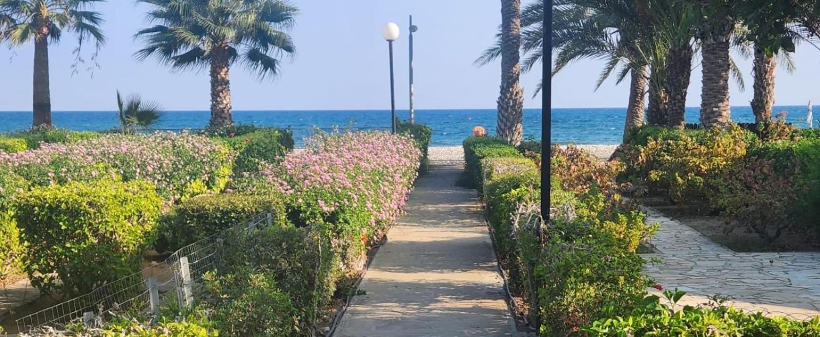 Pampering Dream, A Stunning Luxury Retreat Holiday home Meneou