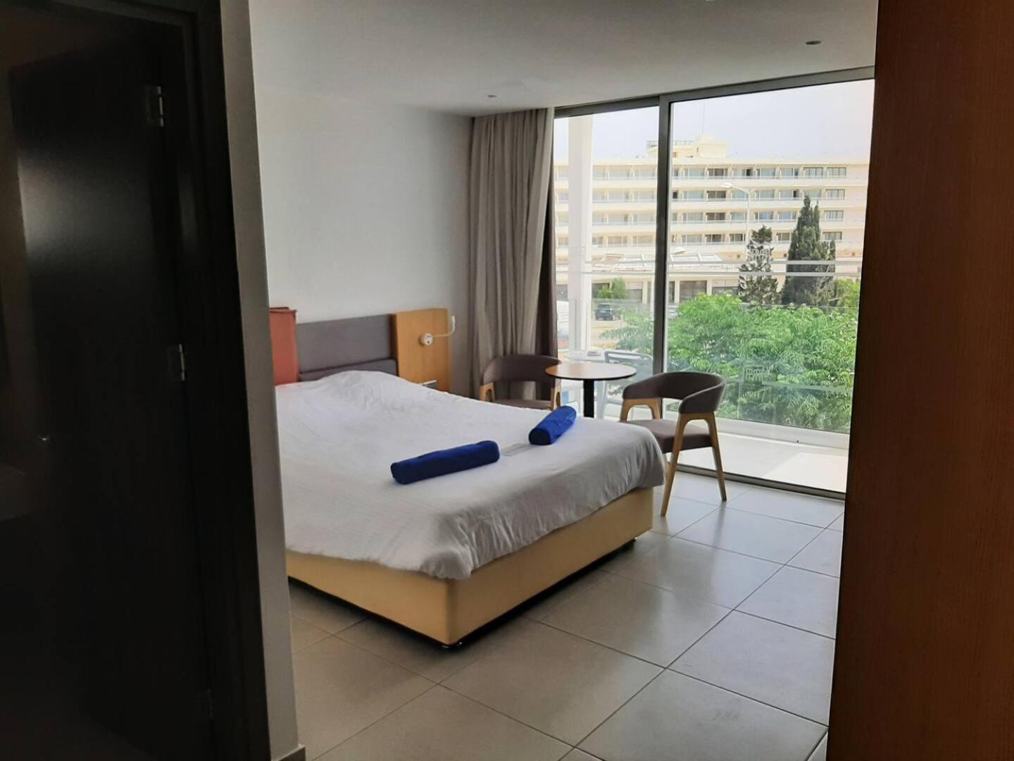 Apartment Plaza Double Sea And Pool View-124 *