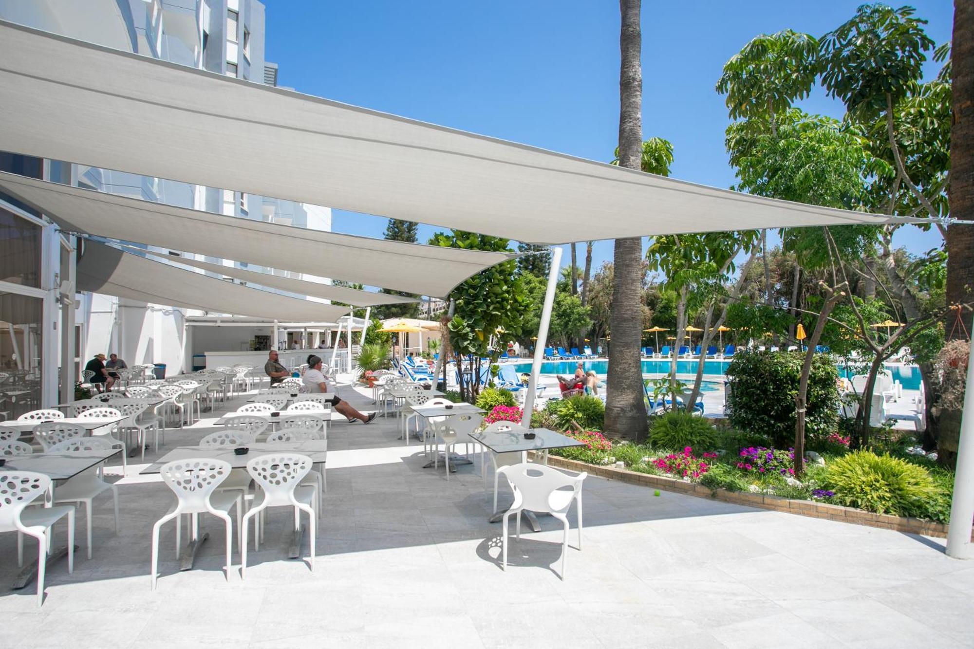 Papouis 3* Protaras