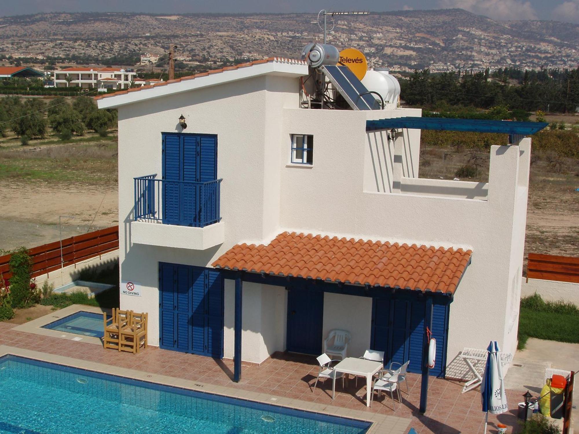 Kotsias Corallia * Coral Bay