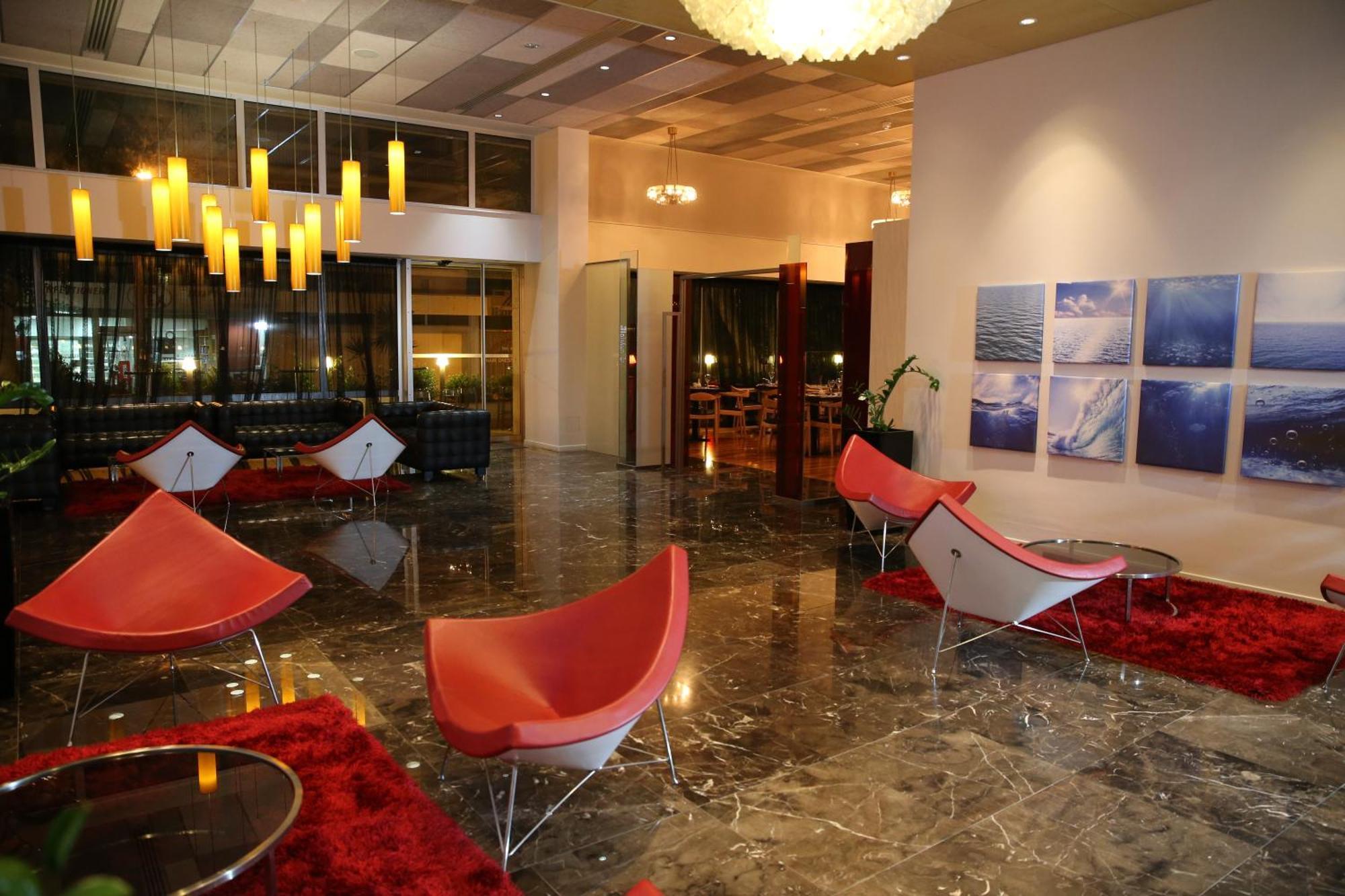 Altius Boutique