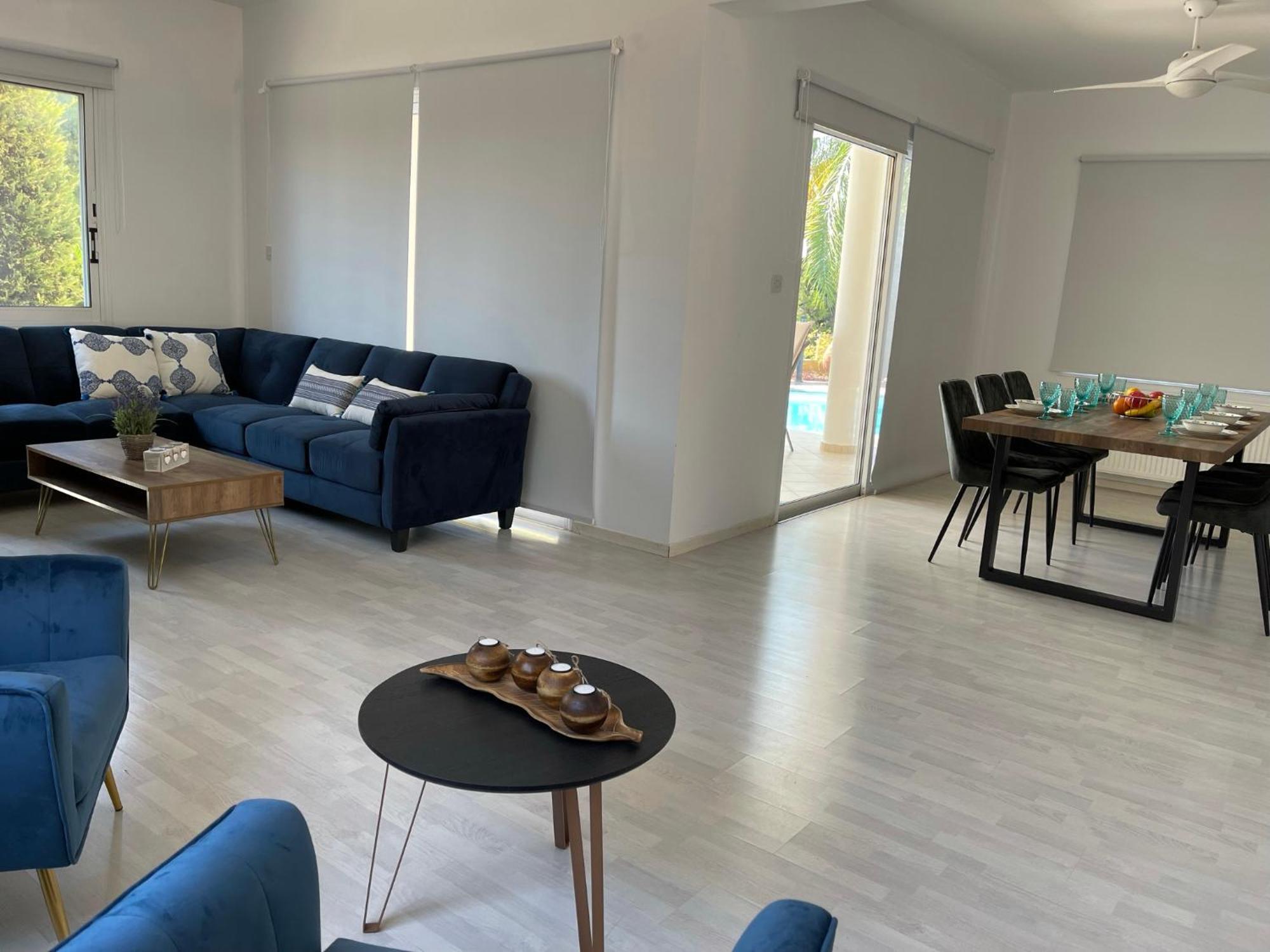 Coral Bay New Furnished Private With Pool Villa Peyia