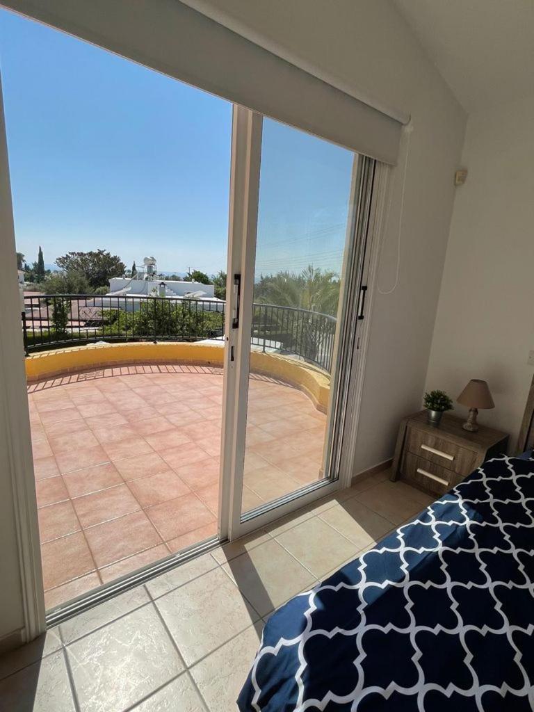 Coral Bay New Furnished Private With Pool Peyia