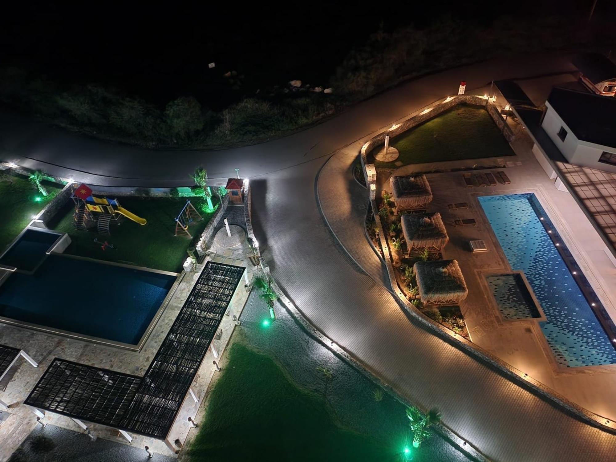 In Aphrodite Park Apartment
