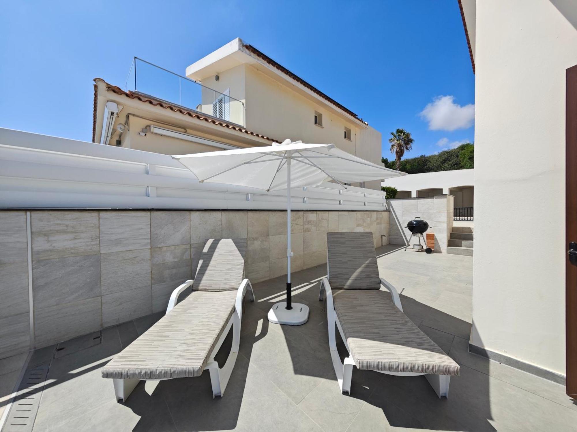 Sunresidence Villa *