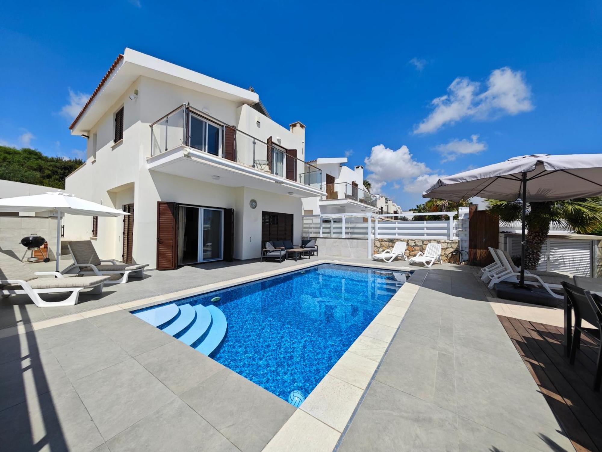 Villa Sunresidence *
