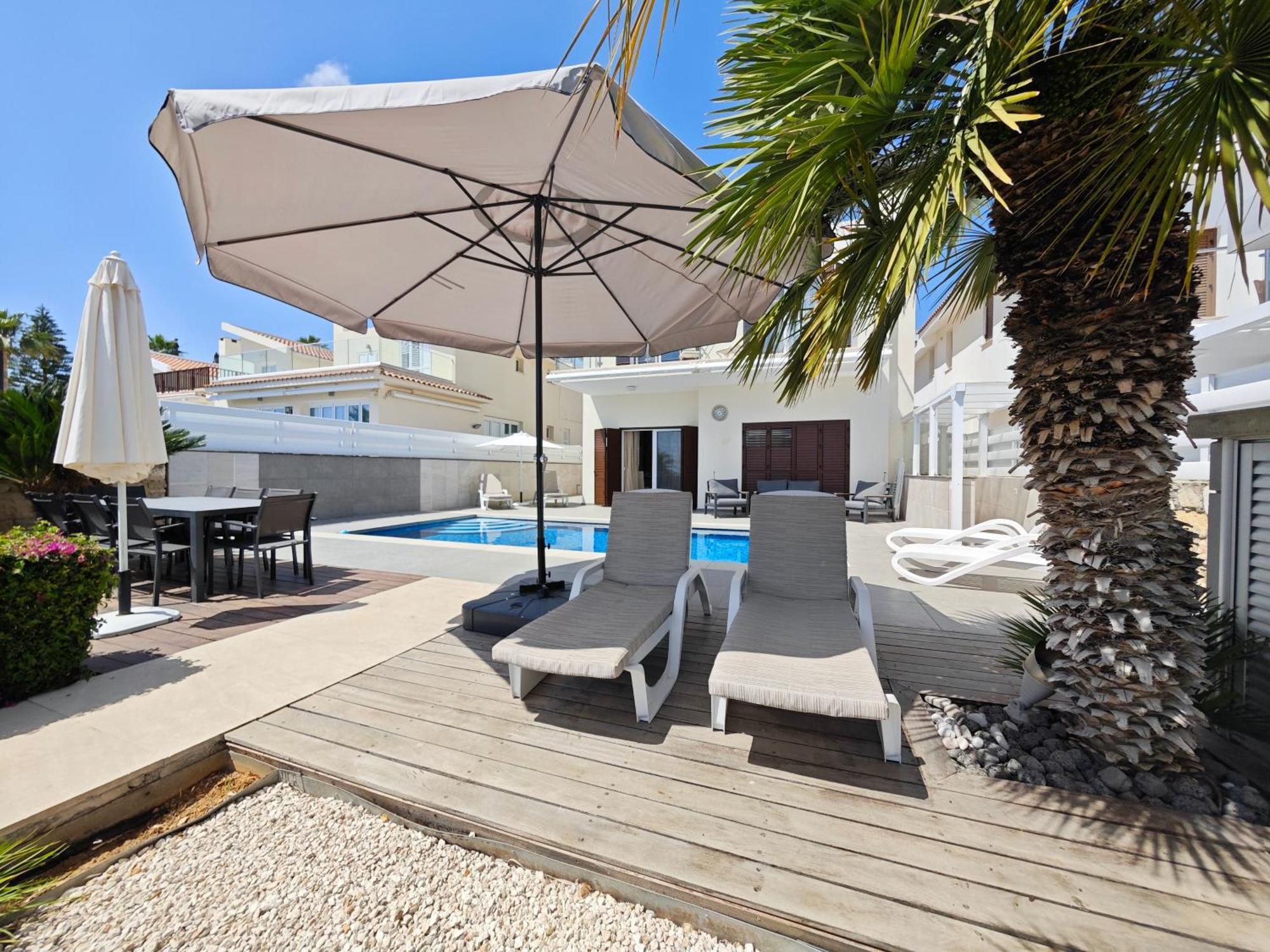 Sunresidence Villa *