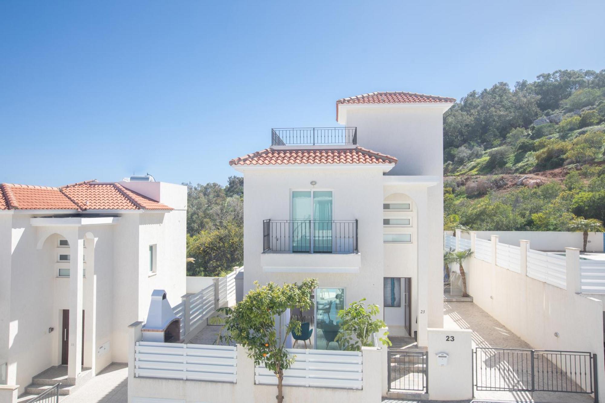 Villa Romeo & Juliet Protaras