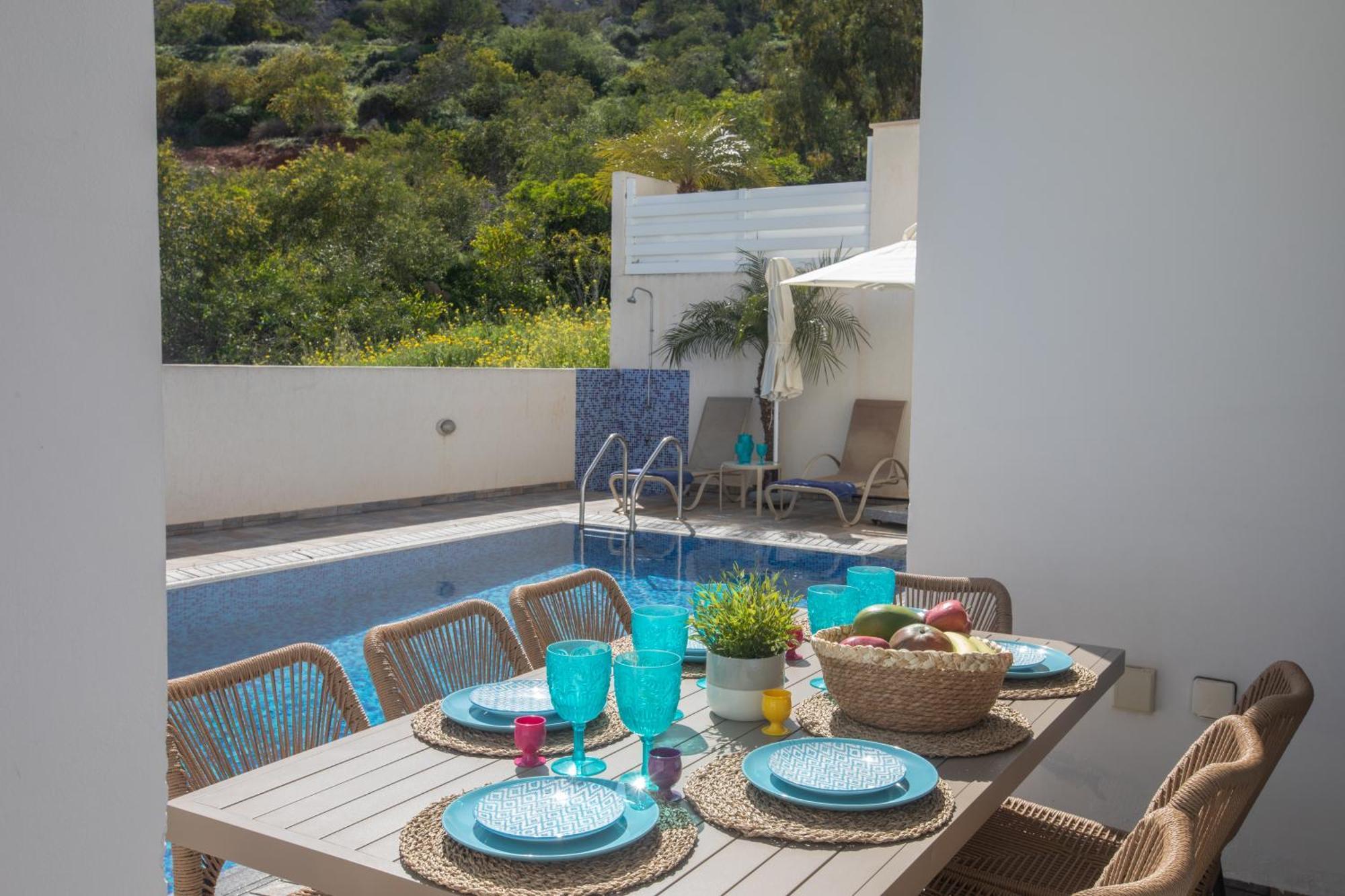 Romeo & Juliet Villa