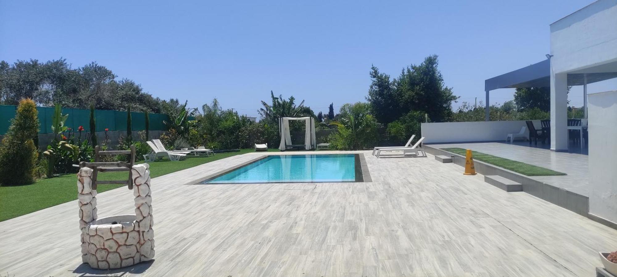 Village Villa, Cyprus, Salt-water Pool, 6 Bedrooms, Larnaca Villa *