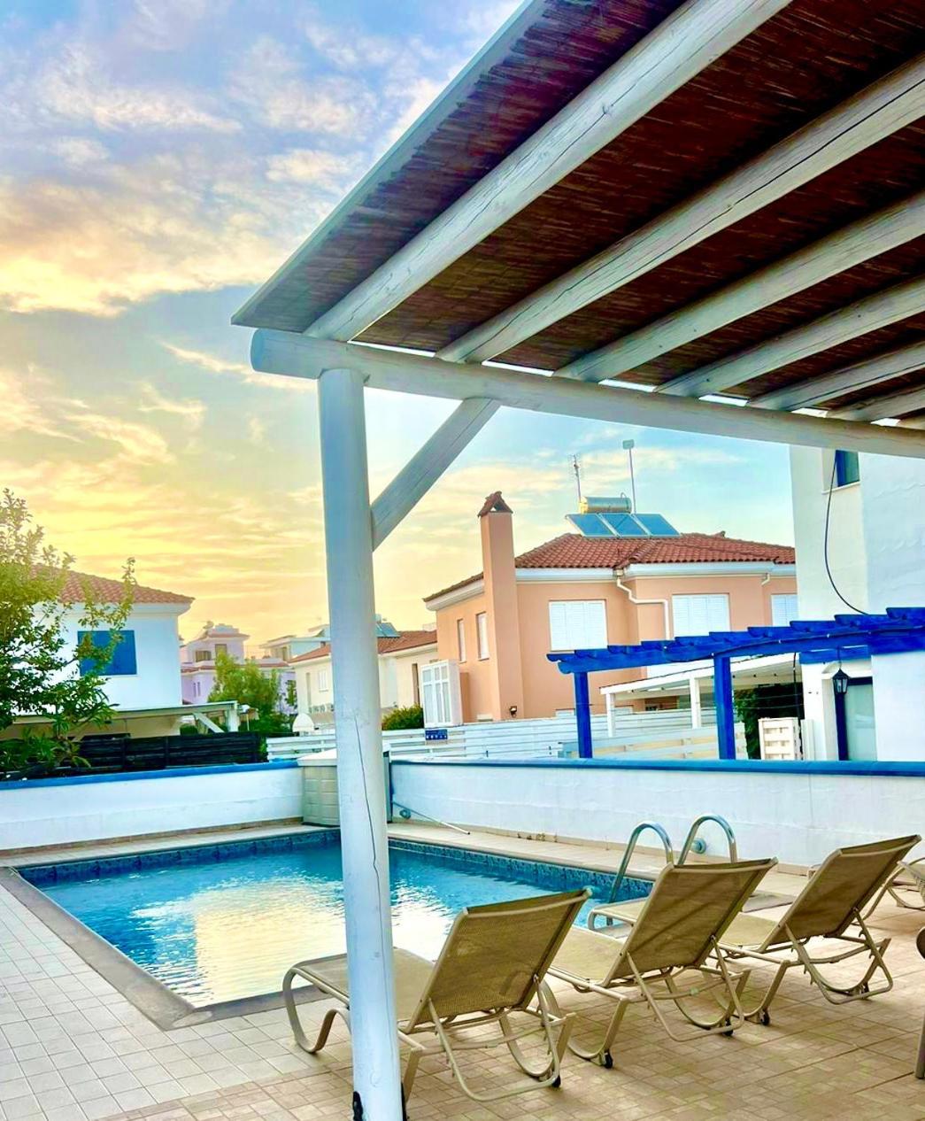 St Nicolaos Ekaterina 3 Bdrm