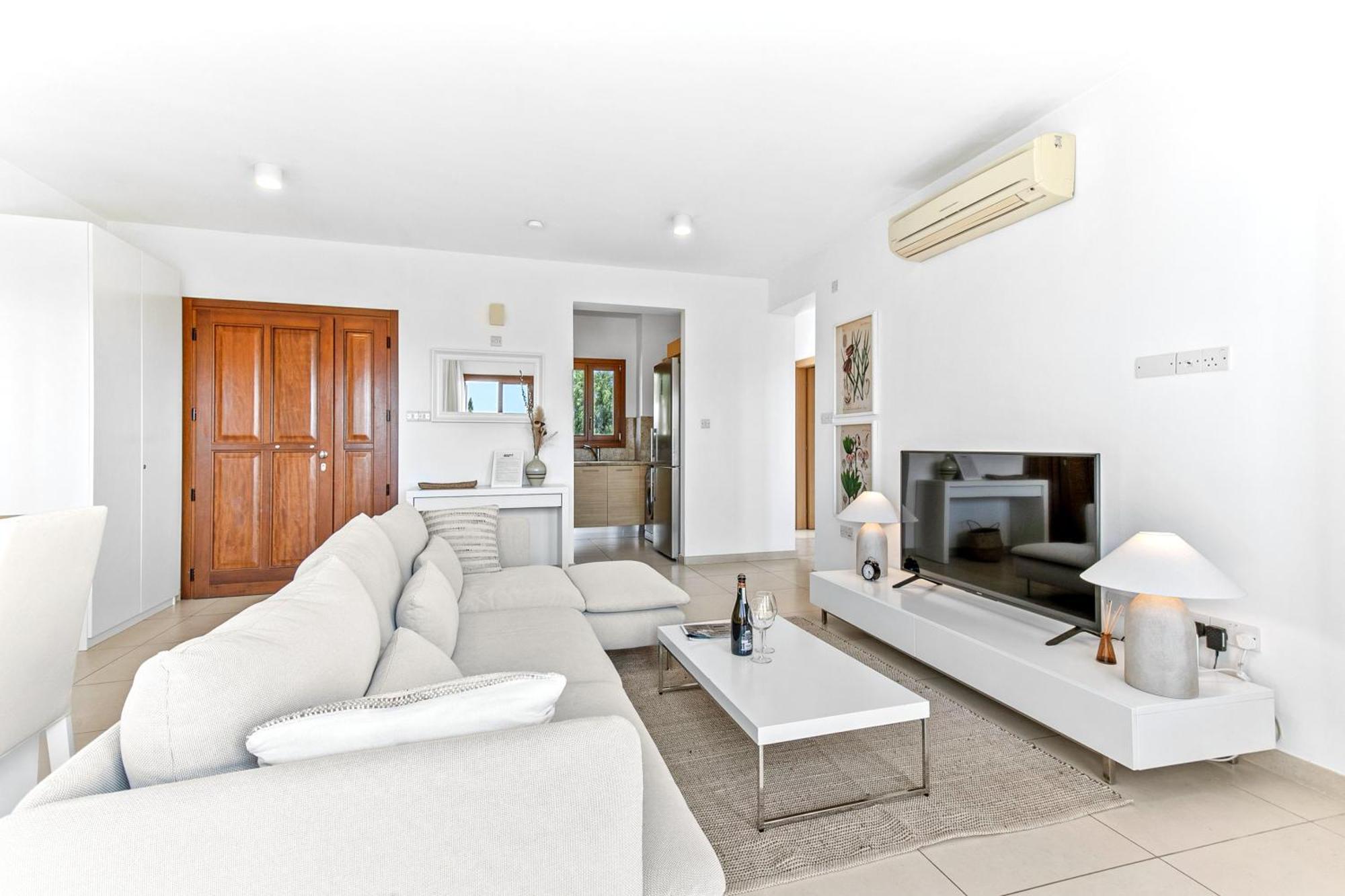 Theia With Sea And Sunset Views, The In Aphrodite Hills Apartamento