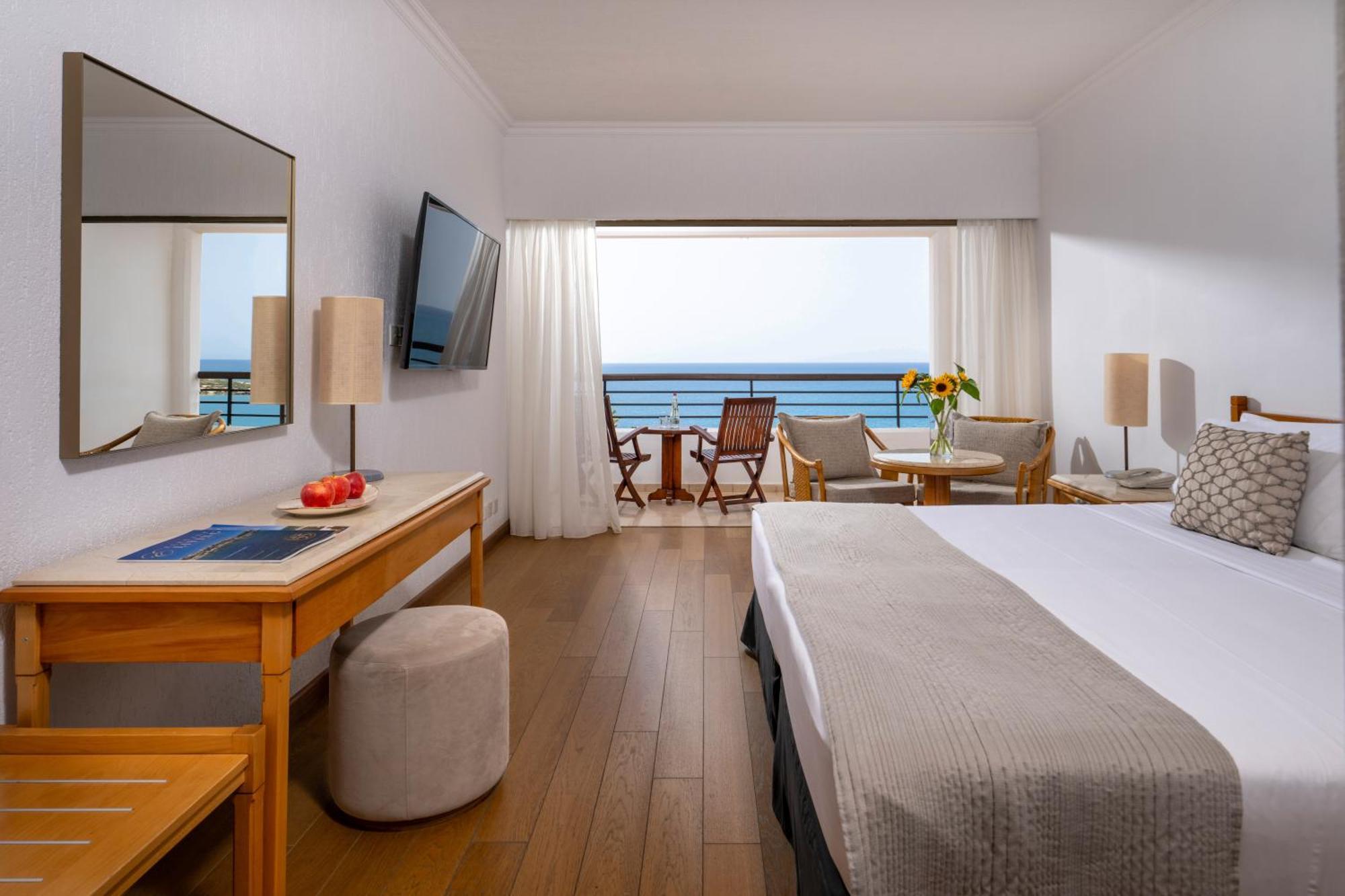 Coral & Cyprus Hotel Coral Bay
