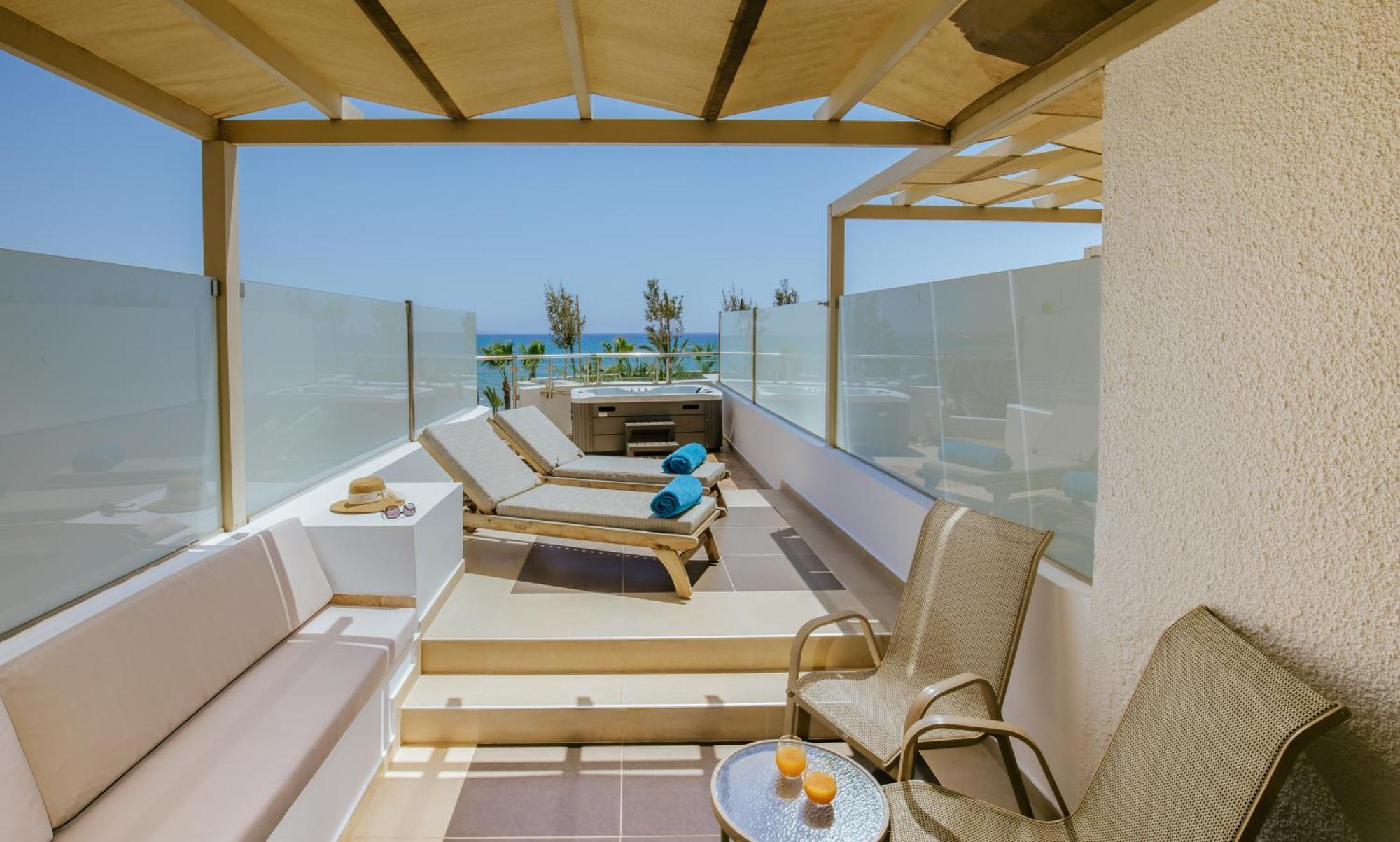 Golden Bay Larnaca