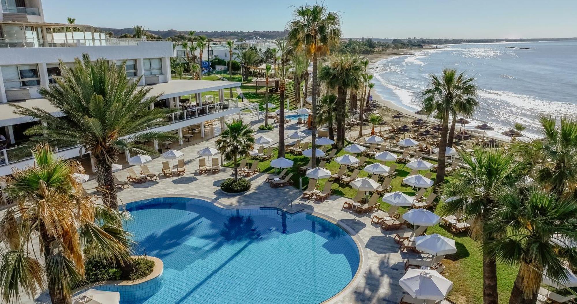Resort Golden Bay 5*