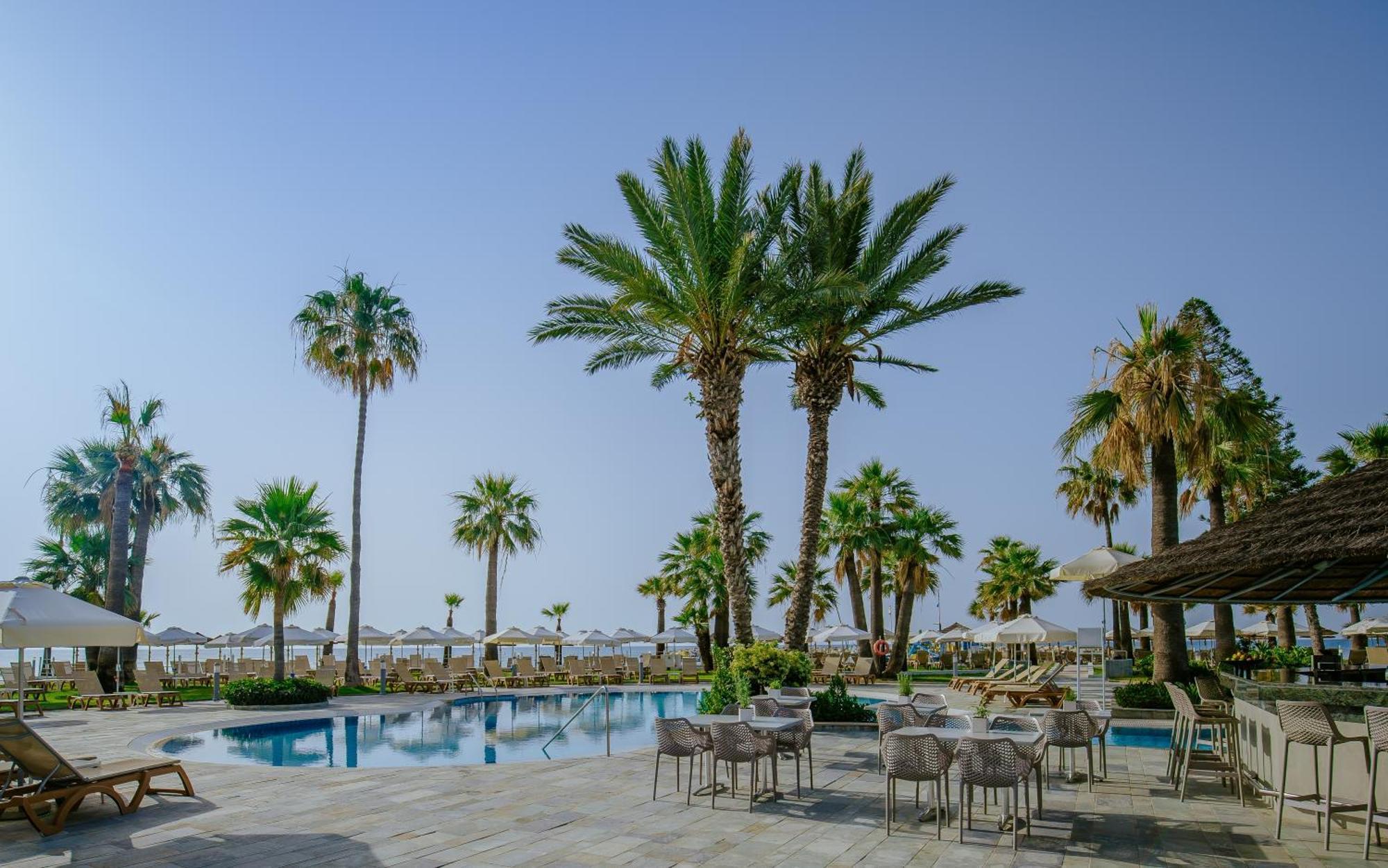 Resort Golden Bay Larnaca