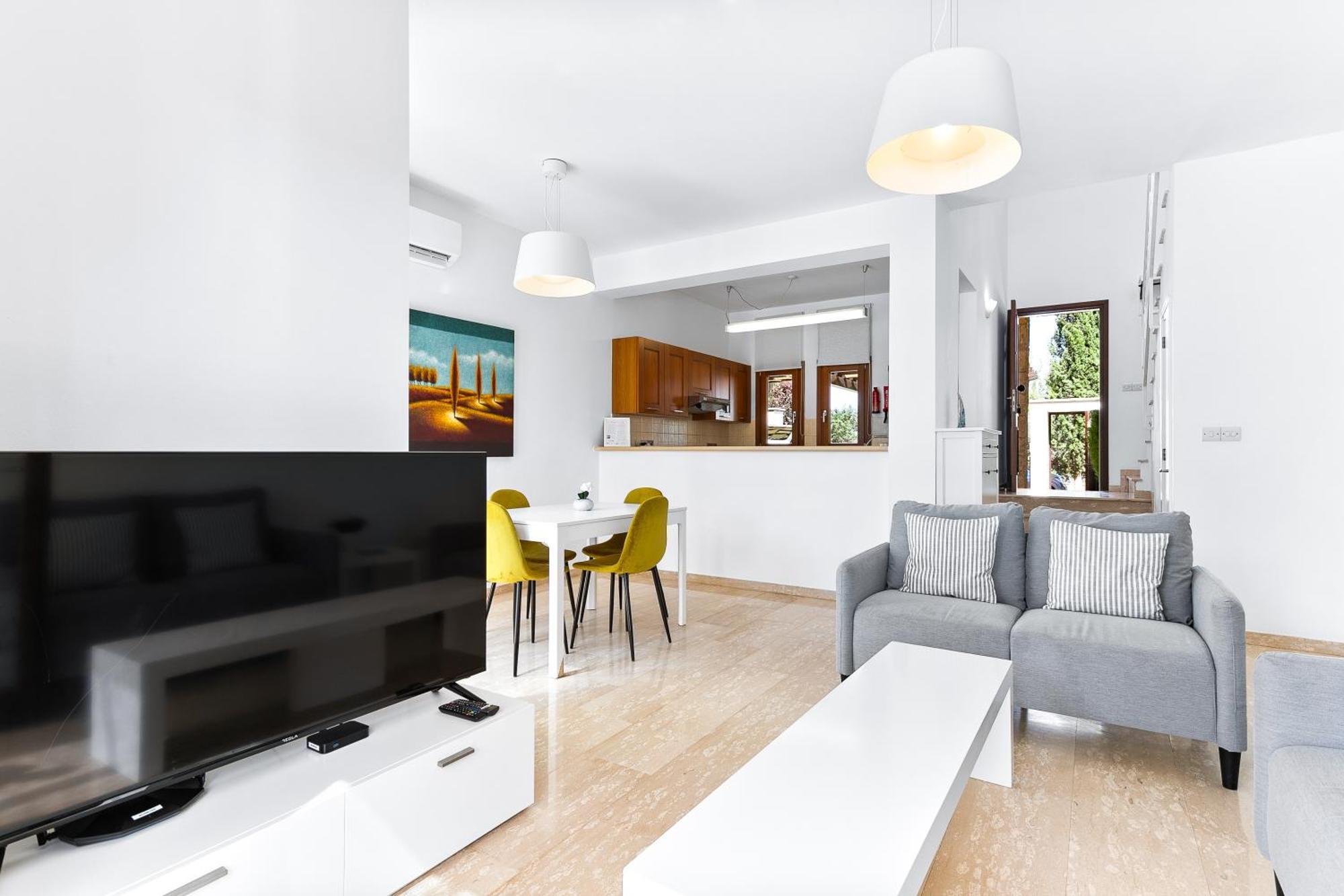2 Bedroom Proteus With Private Pool, Aphrodite Hills Villa *