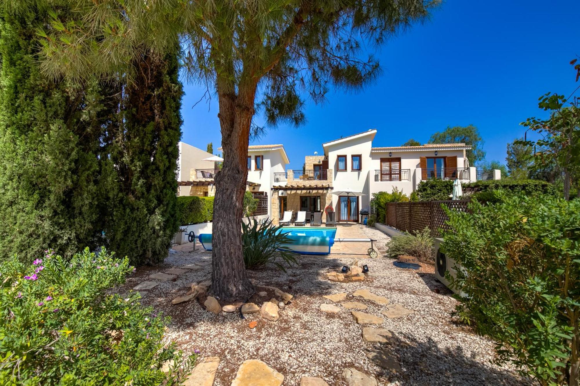 2 Bedroom Proteus With Private Pool, Aphrodite Hills Villa Kouklia