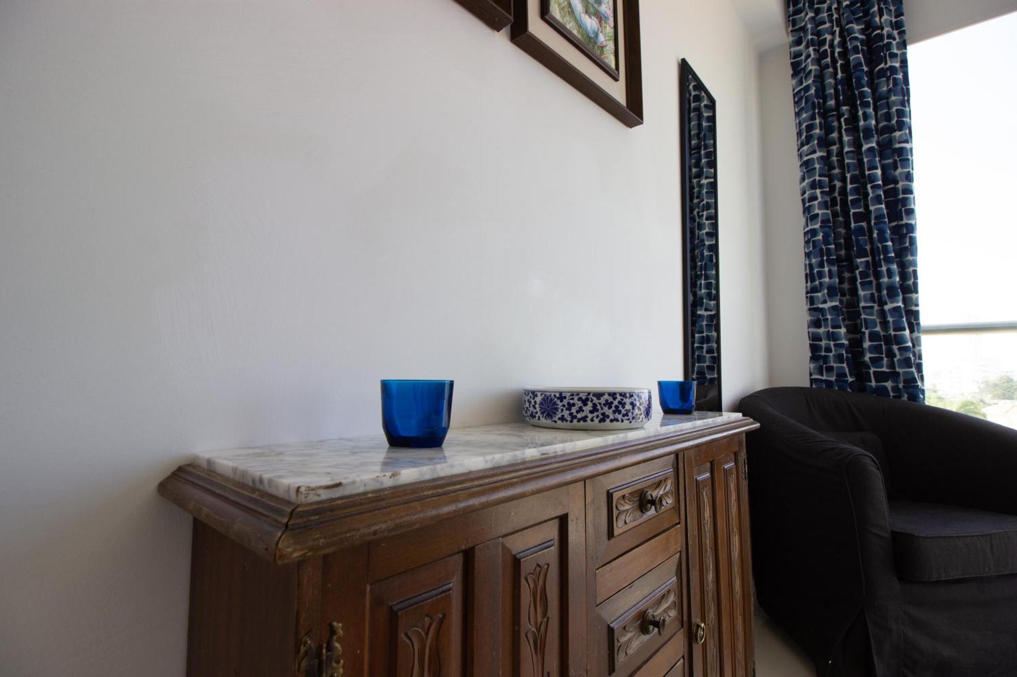 Seafront Stylish Apt, Apartamento Protaras