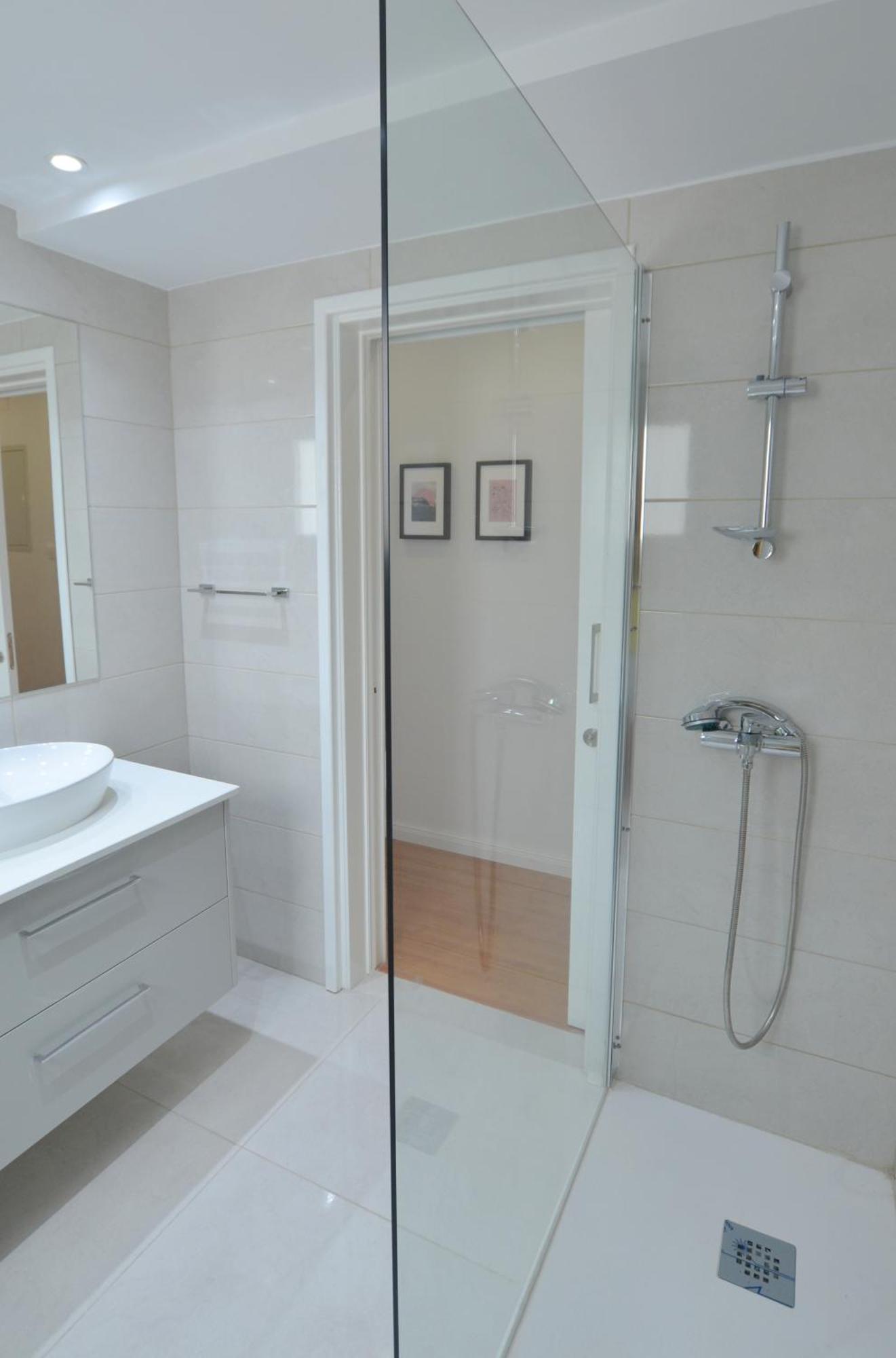 Apartment Finikoudes 3 Bedroom Seaview Flat *