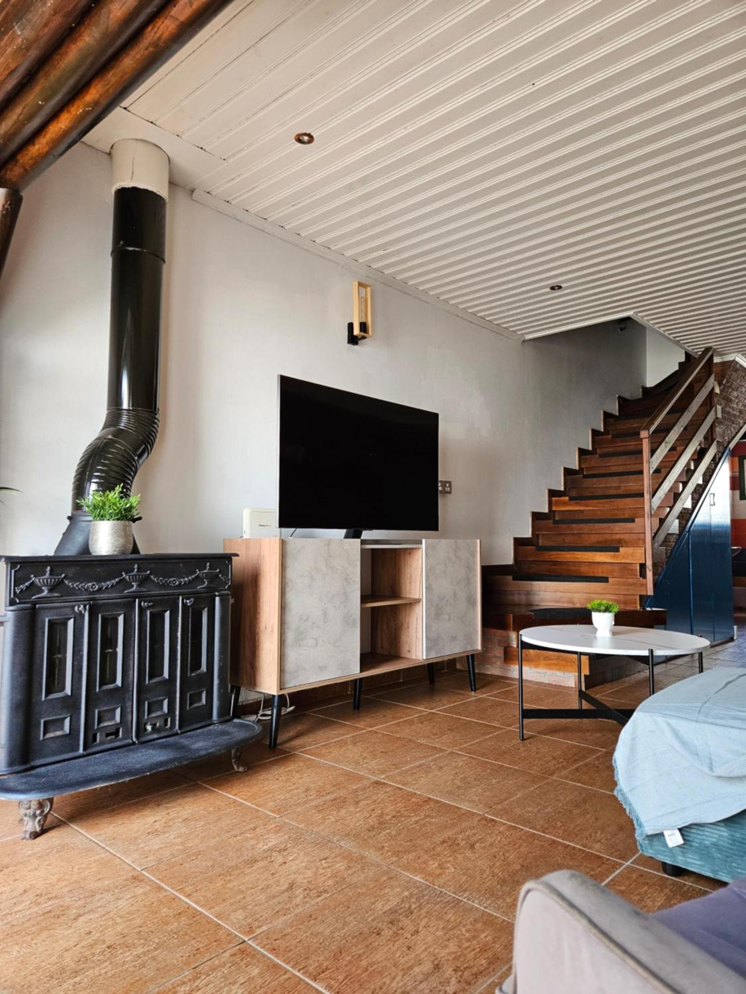 Vakantiehuis Beach House At Seafront *