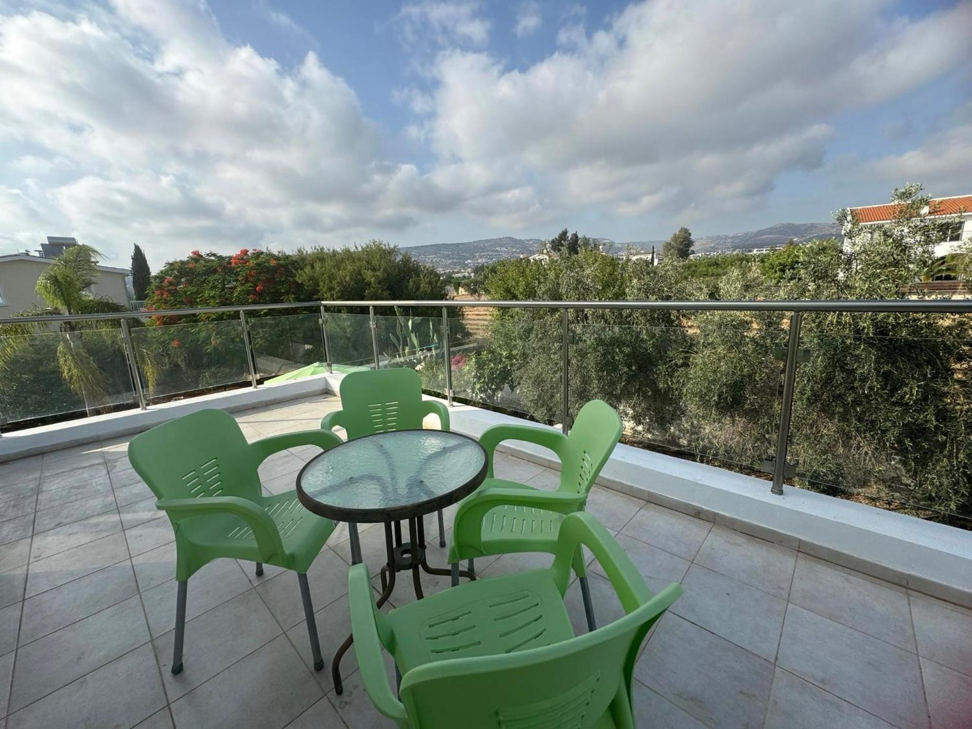 Villa Coralia Gardens 1km From