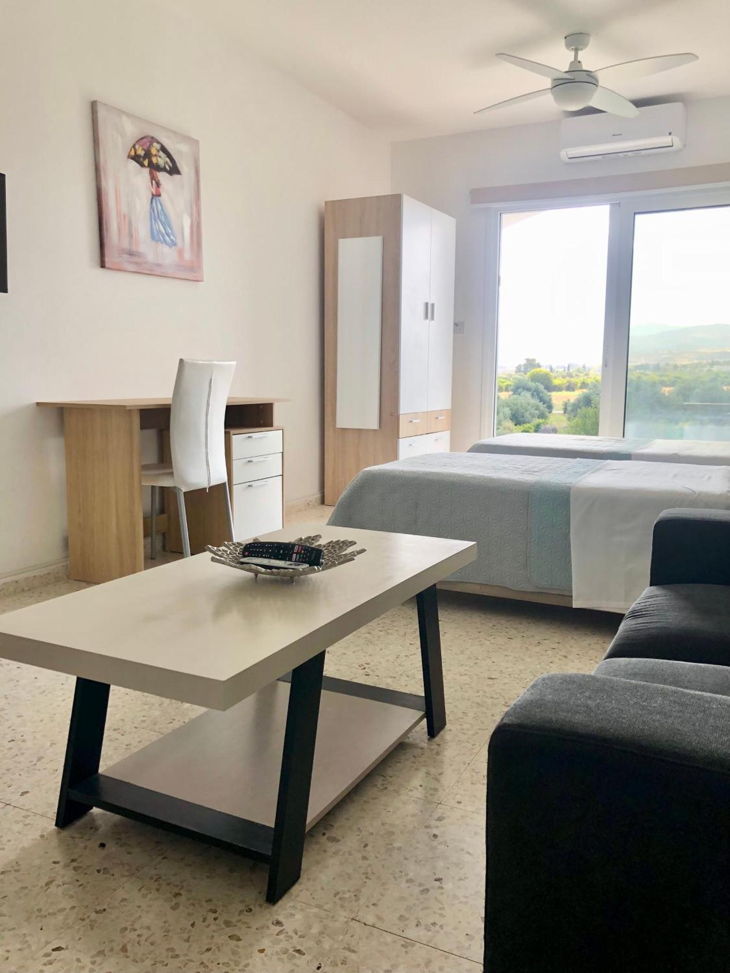 White House With Sea View And Parking Apartment Polis