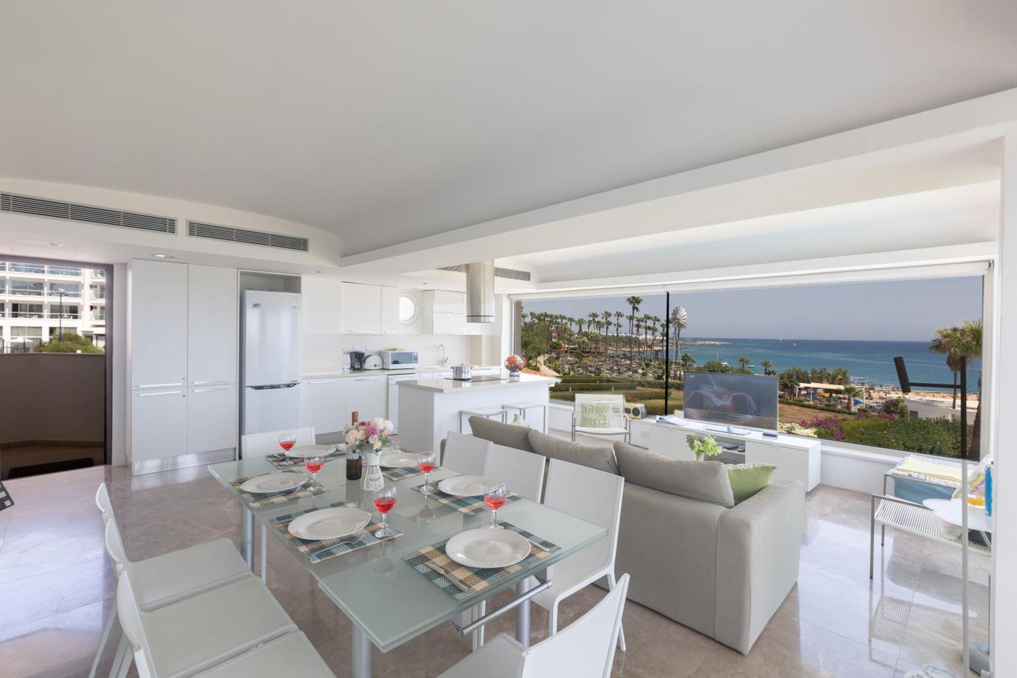Thalassa Luxury Apartamento Protaras