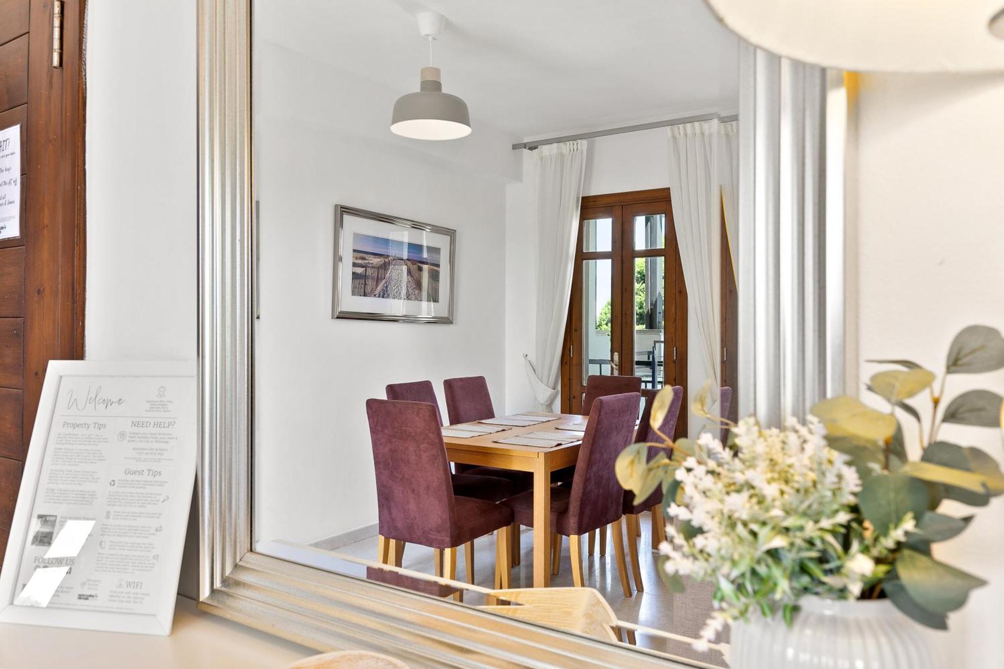 Apartment 2 Bedroom Chloe With Communal Pool, Aphrodite Hills Kouklia