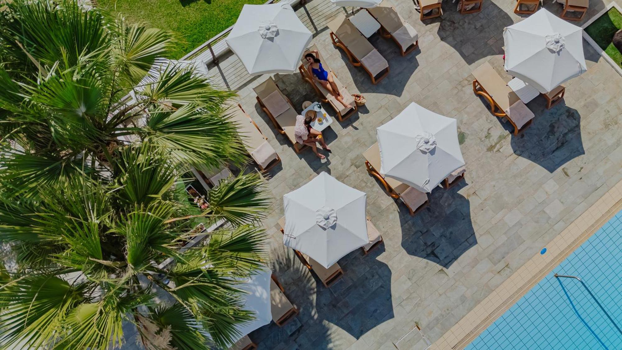 Golden Coast Resort