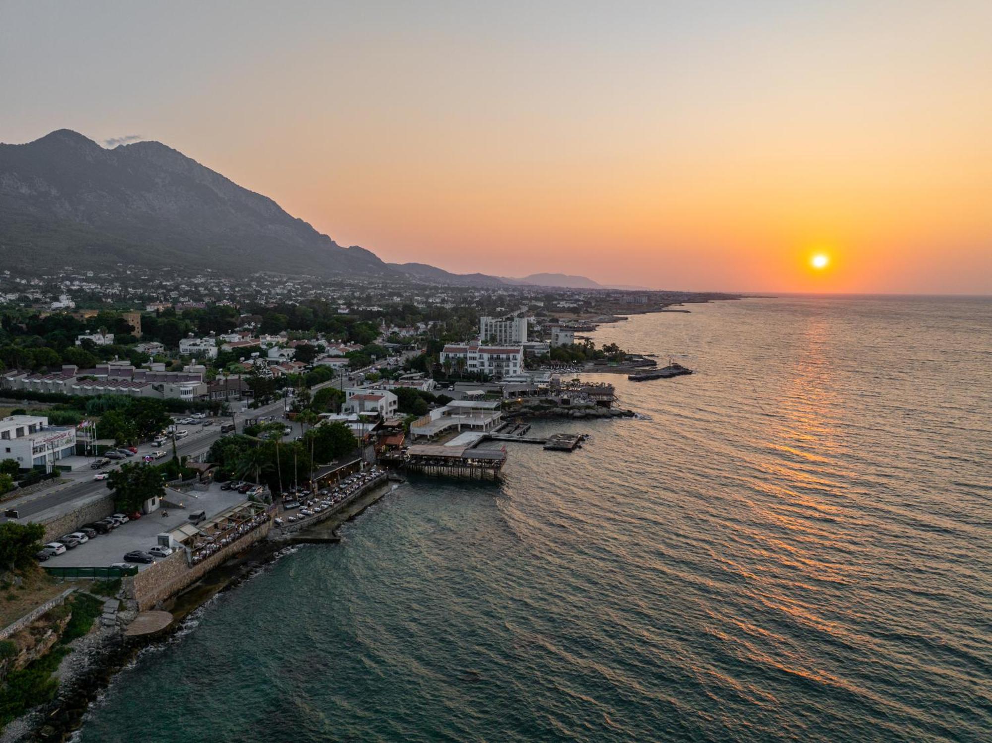 Manolya Hotel 3*