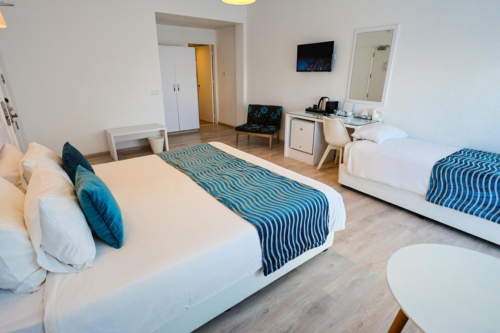 Hotel Mikes Kanarium 3*