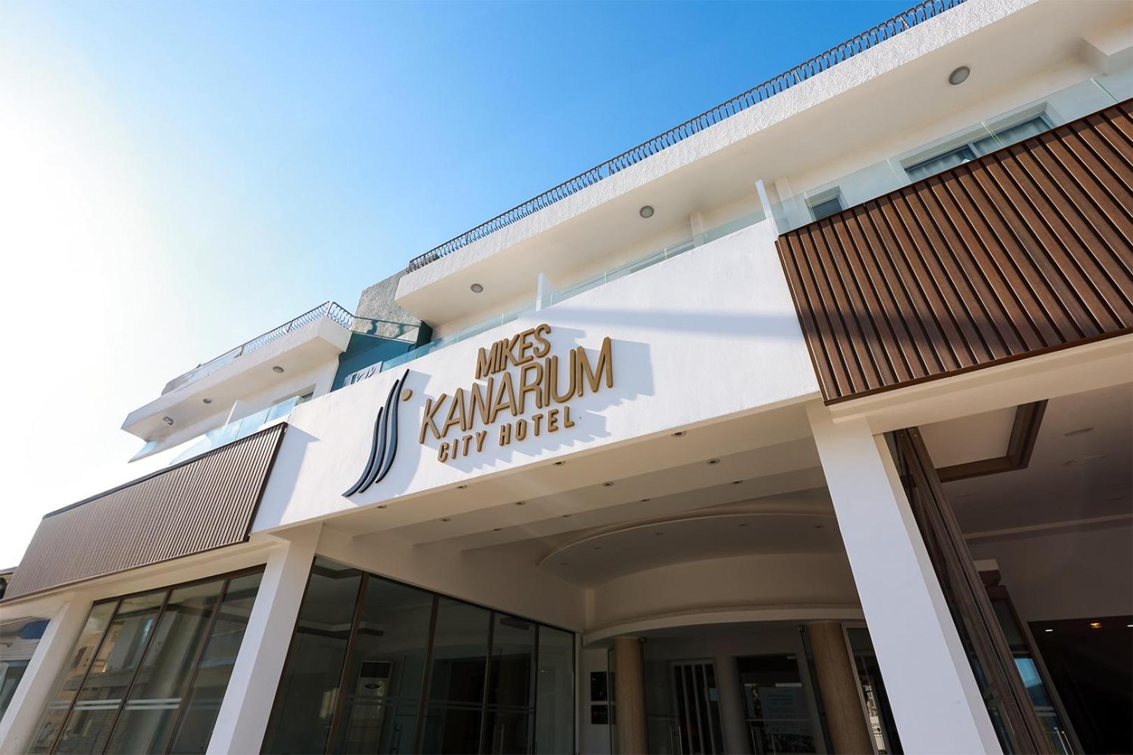 Mikes Kanarium Hotel