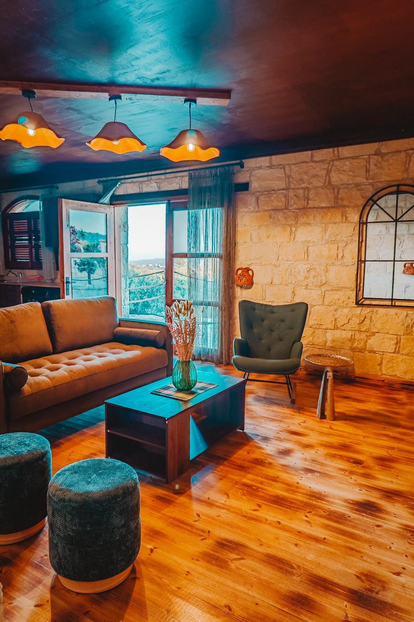 Kleos Noble Retreat - Stone-build & (adults Only) Apartment