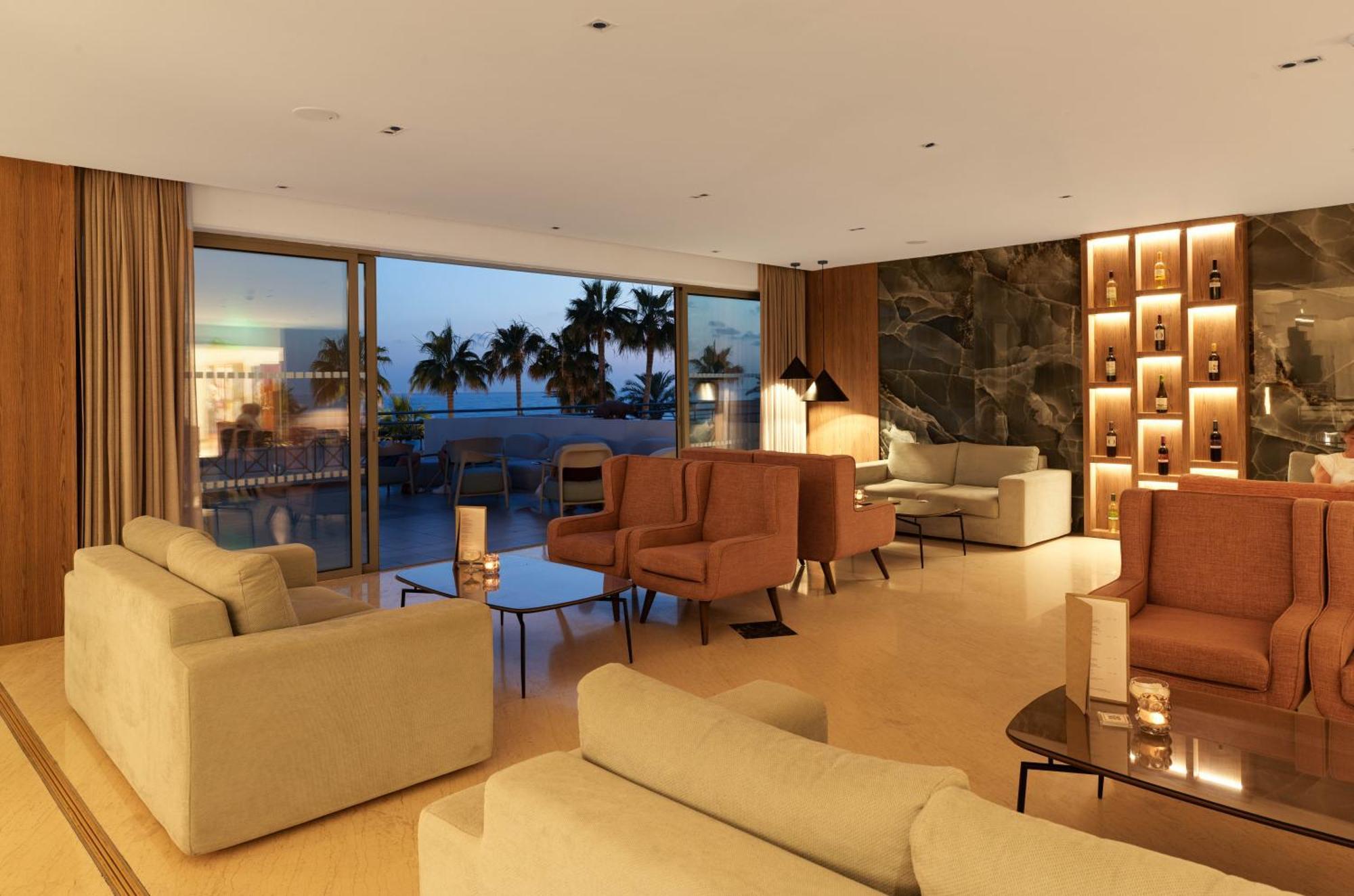 St George & (adults Only) Resort Klorakas