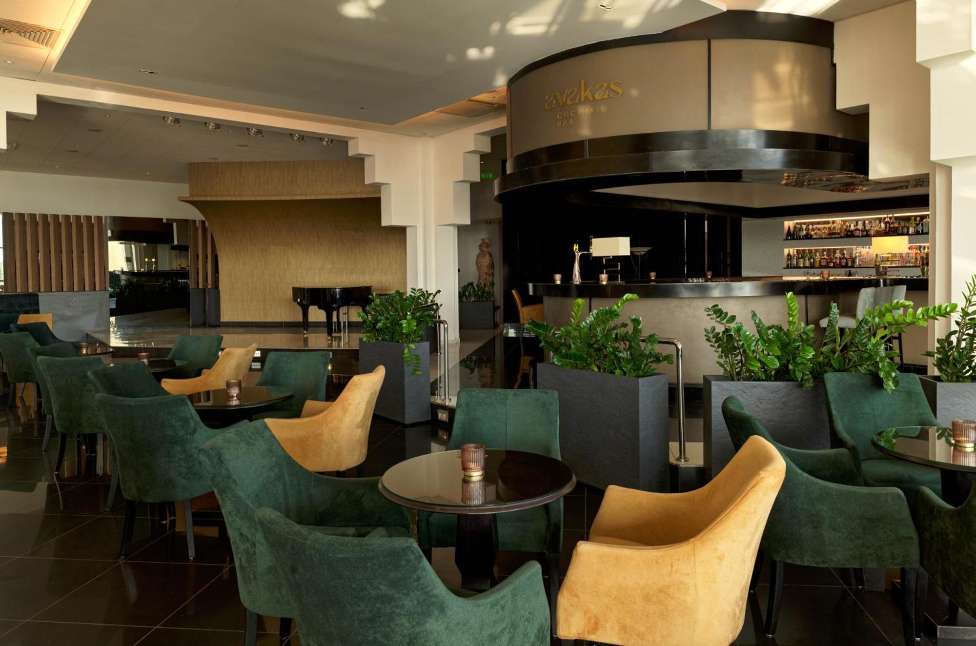 St George & (adults Only) Klorakas